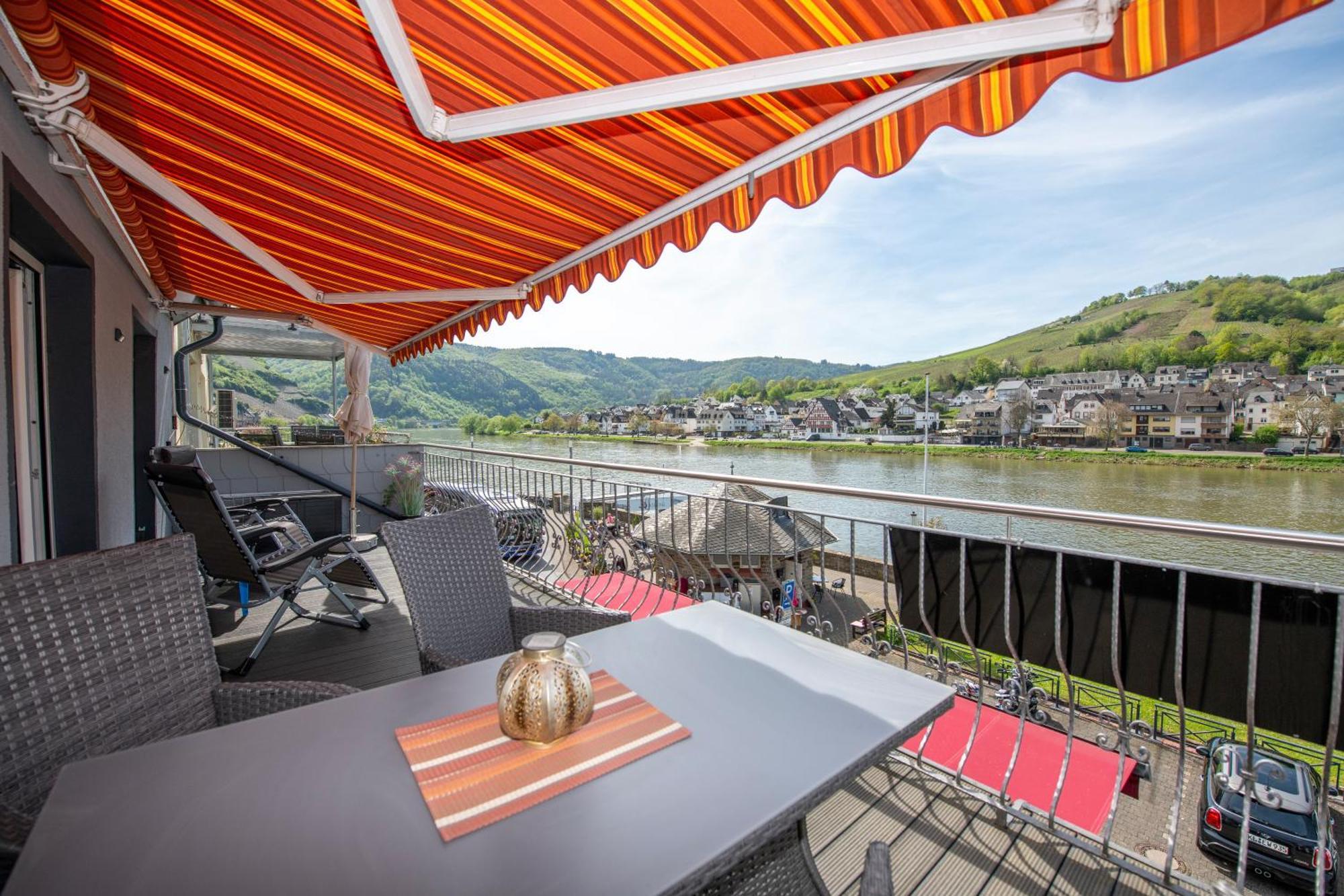 Haus Moselwelt - Tilda Apartamento Zell an der Mosel Exterior foto